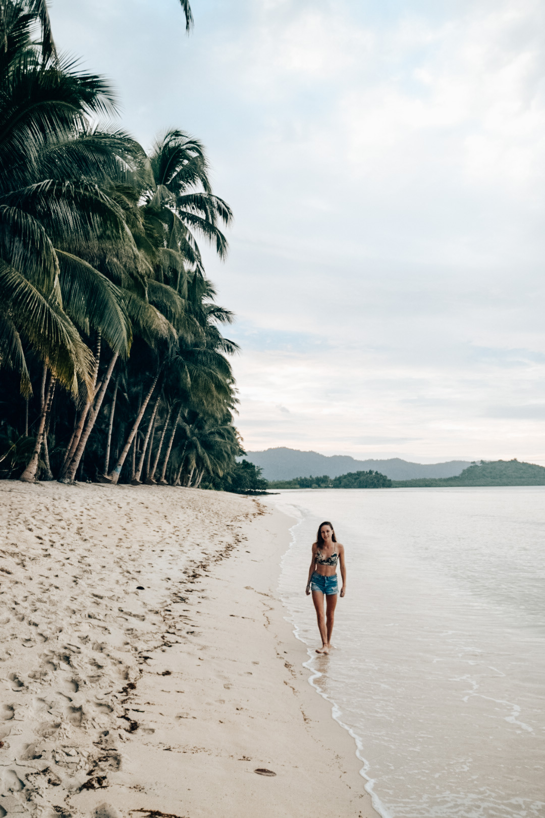 White beach in Port Barton, De Filipijnen