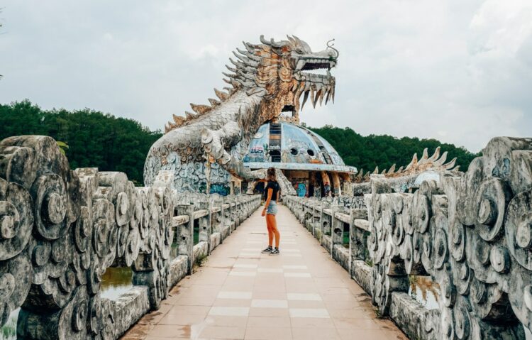 verlaten waterpark hue