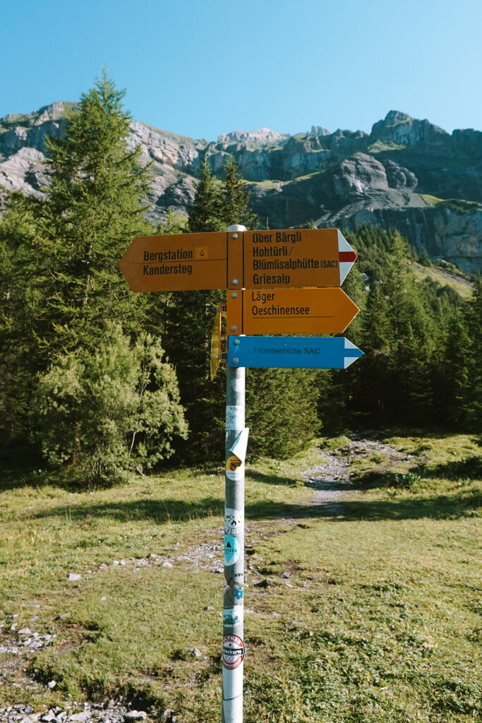 hiken Oeschinensee Zwitserland