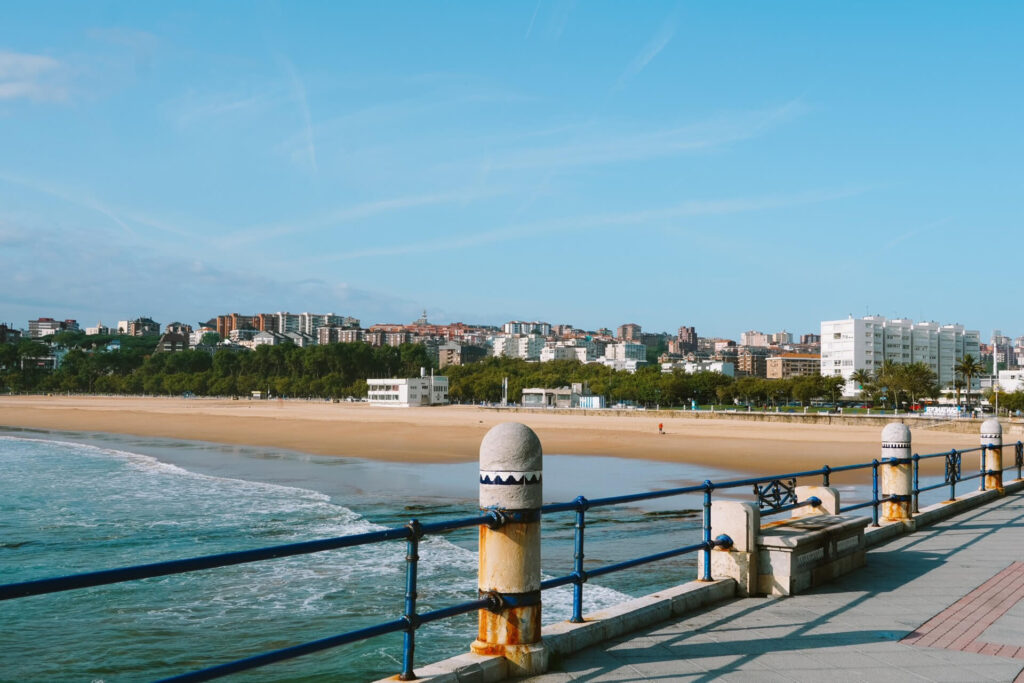 strand Santander